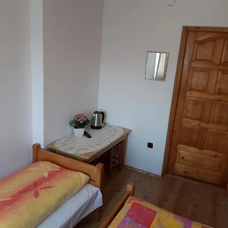 Проживание в семье Pod Tatarska Gora